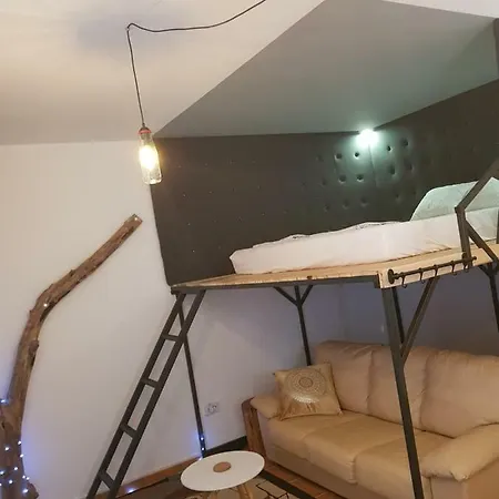 Apartman Lena Loft - Best Value, Best Choice! Osijek Exteriör bild